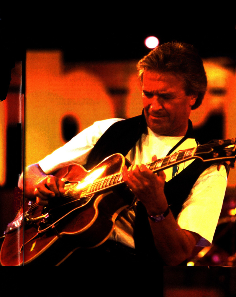 JmLUj9502.jpg (251827 byte)