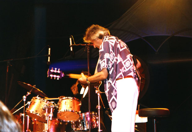 JmLantibes01.JPG (60385 byte)