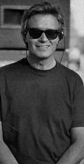 JohnMcLaughlin.jpg (61697 byte)