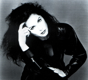 Katia Labeque.jpg (36298 byte)