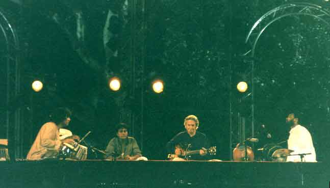 Shakti-in-Marseille-2001-B.jpg (13097 byte)